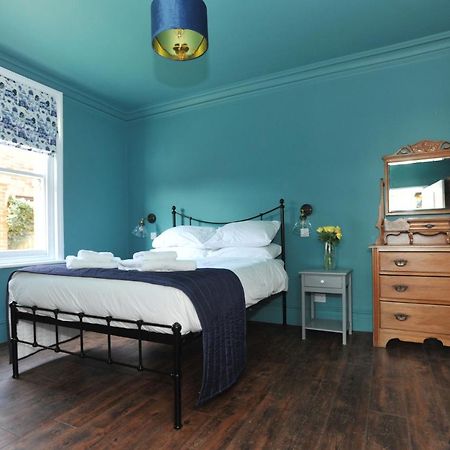 Beechurst Serviced Apartments チェルトナム エクステリア 写真