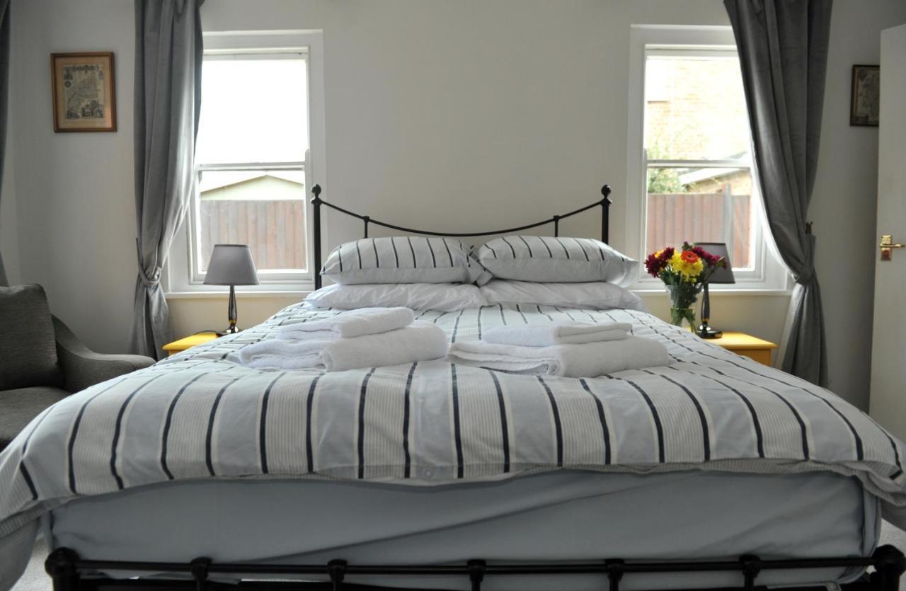 Beechurst Serviced Apartments チェルトナム エクステリア 写真