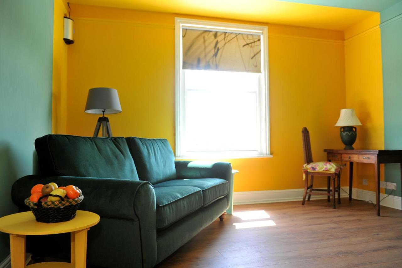 Beechurst Serviced Apartments チェルトナム エクステリア 写真