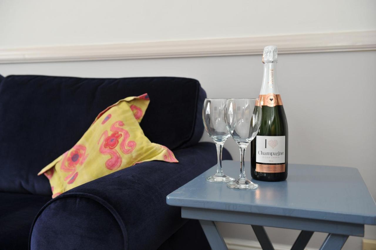 Beechurst Serviced Apartments チェルトナム エクステリア 写真
