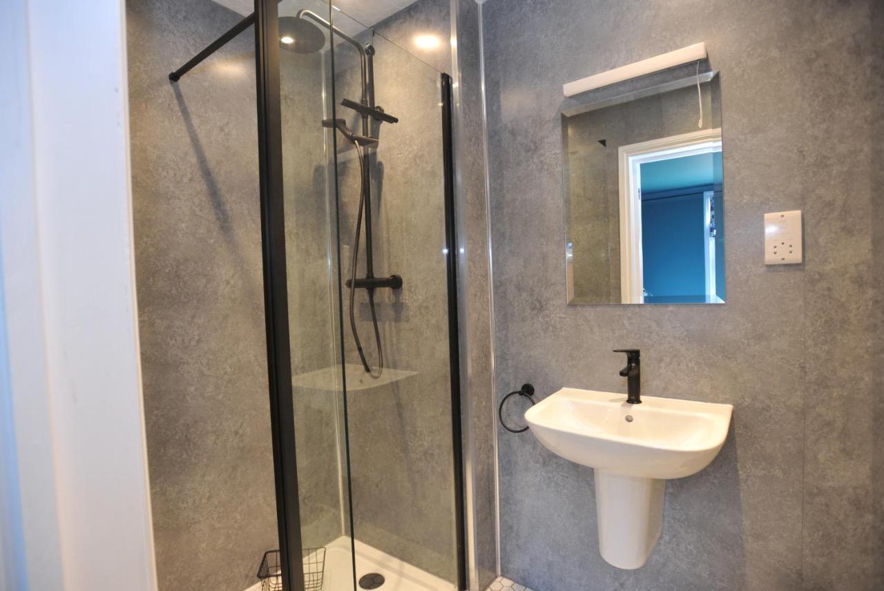 Beechurst Serviced Apartments チェルトナム エクステリア 写真