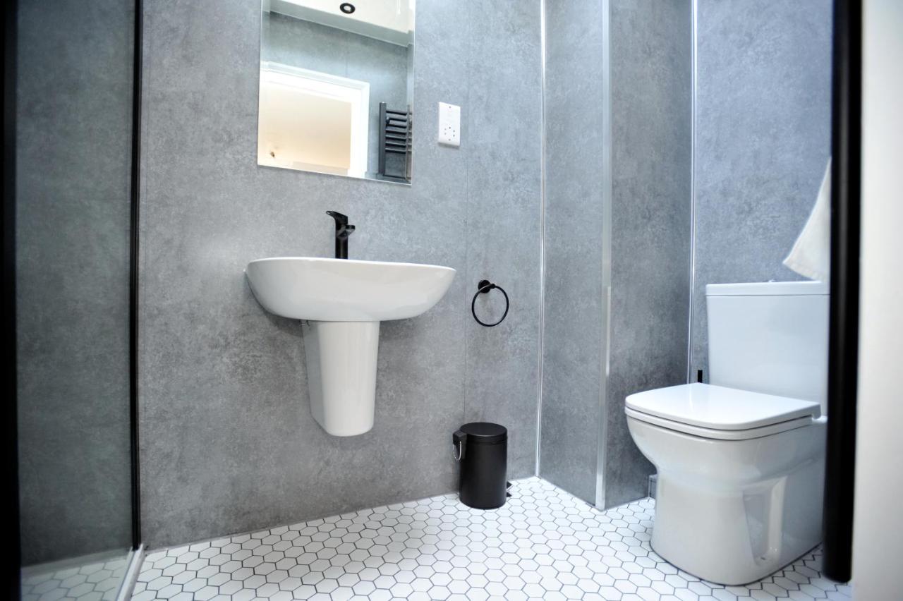 Beechurst Serviced Apartments チェルトナム エクステリア 写真